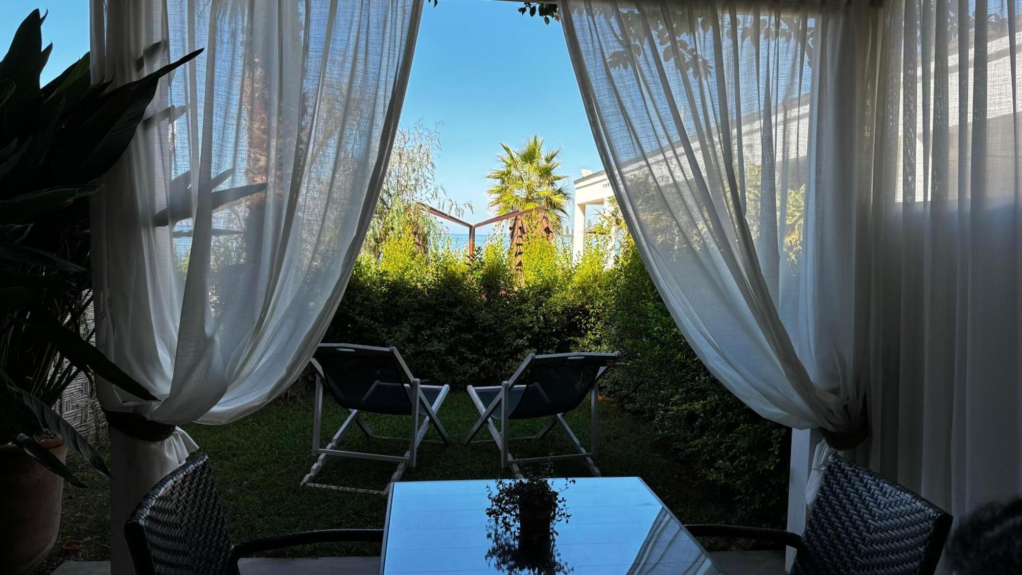 Ancora Resort Acciaroli Bagian luar foto